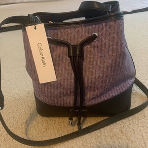 New with tags Calvin klein large crossbody